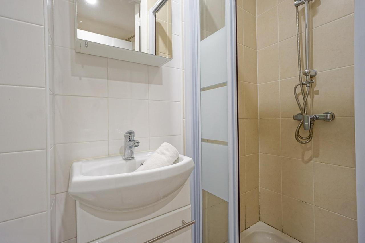 Charming And Cozy Near Montparnasse Apartment ปารีส ภายนอก รูปภาพ