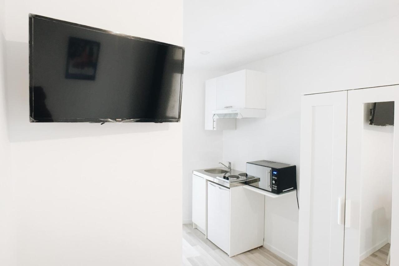 Charming And Cozy Near Montparnasse Apartment ปารีส ภายนอก รูปภาพ